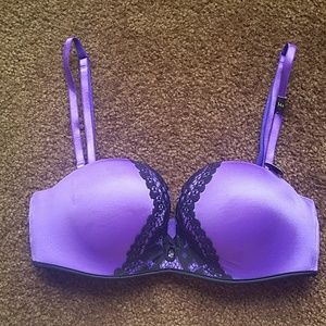NWT Victoria's Secret Bombshell Bra